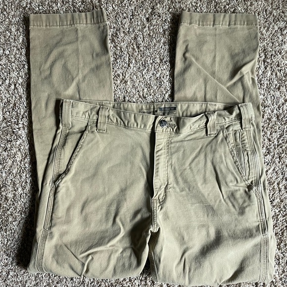 Carhartt straight fit, khaki color jeans - Picture 1 of 13